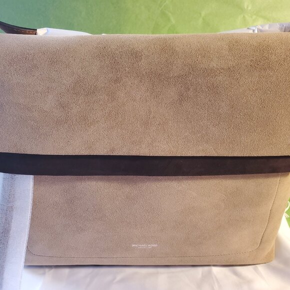 Michael Kors Suede Sedona Messenger and Wristlet - Picture 2 of 12